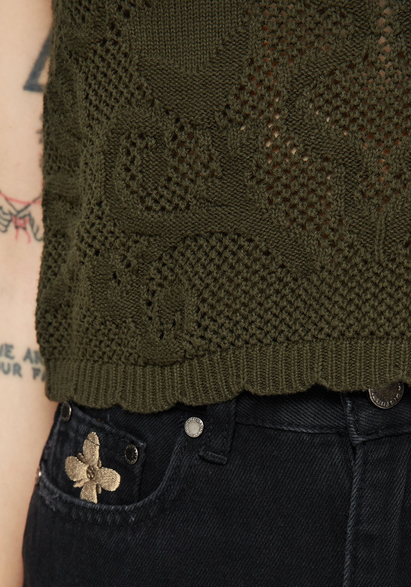 Green Jacquard Knit Crop Top | Sleeveless & Scalloped Hem