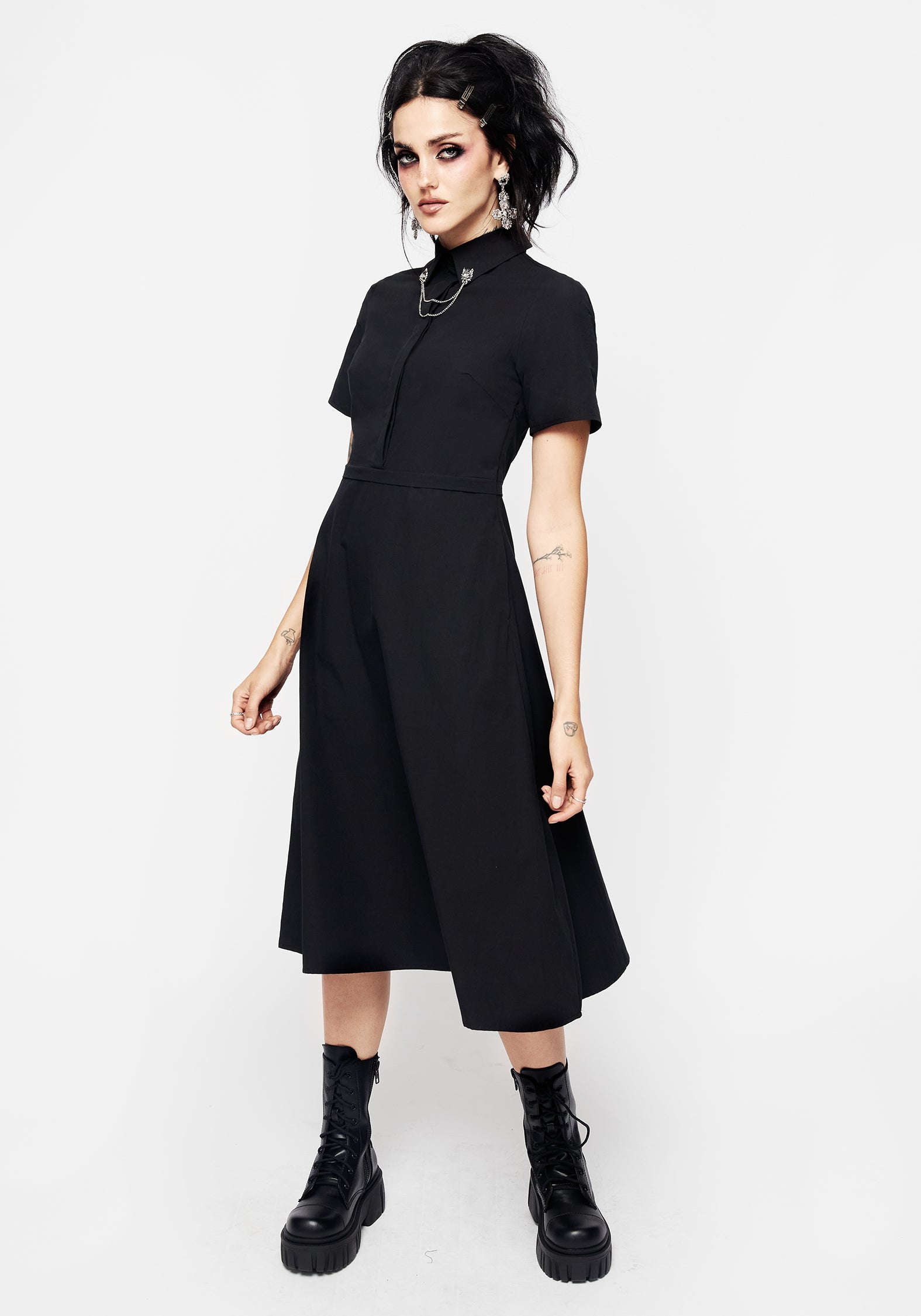 Black Midi Shirt Dress with Wolf Collar Chain | Fenrir