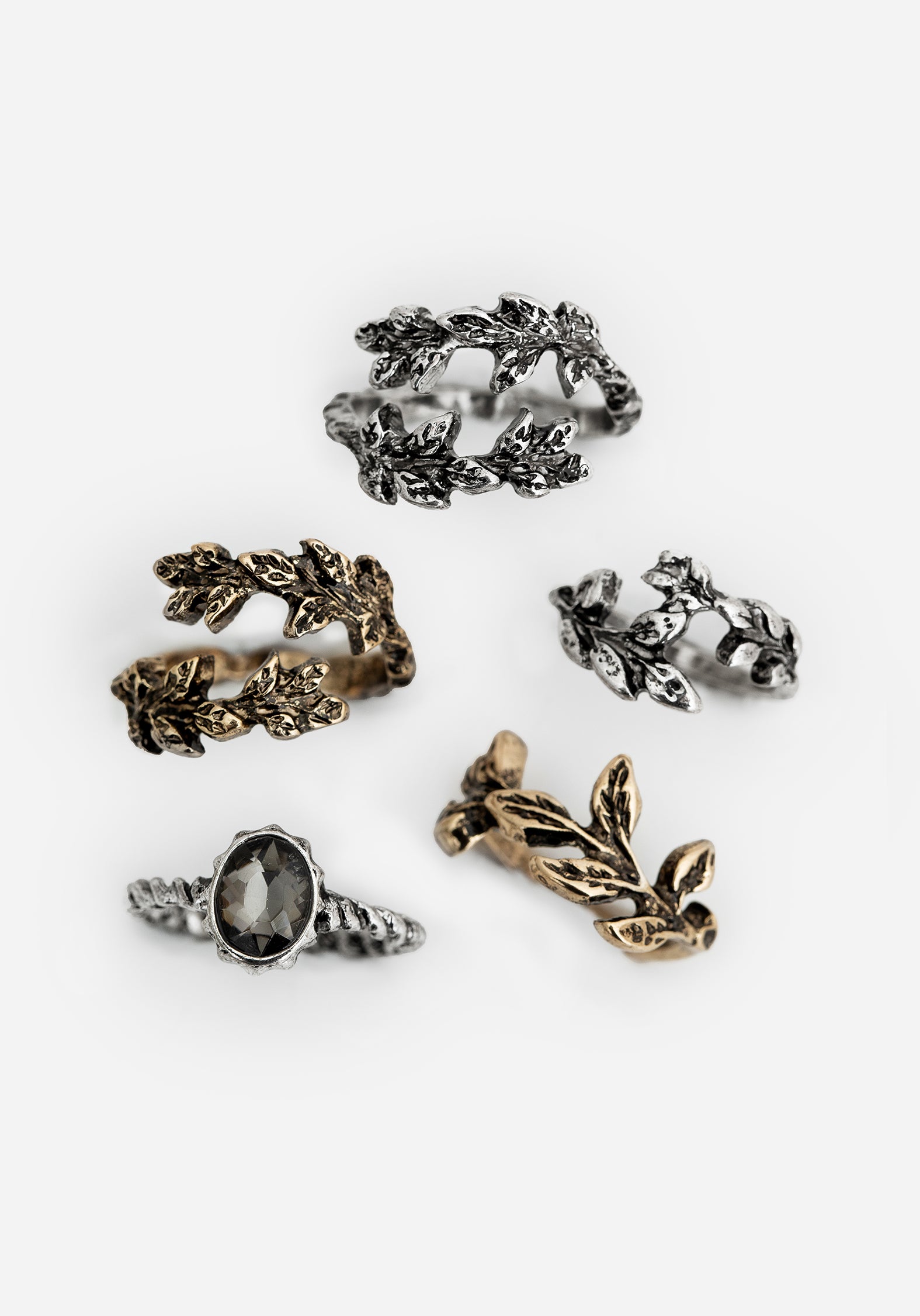 Leaf Design Zinnia Mixed Ring Set | Faux Stone & Recycled Zinc