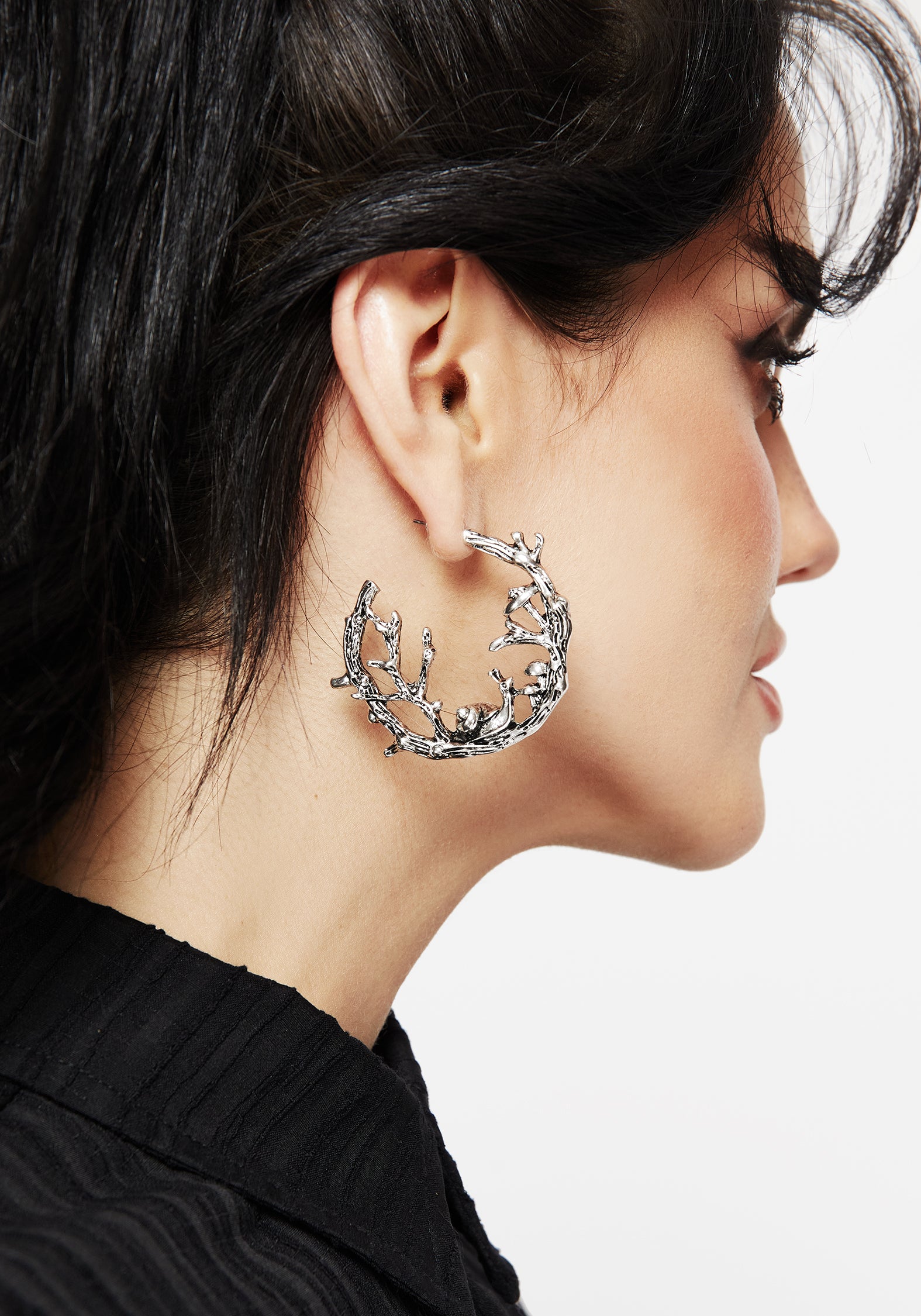 Silver Leaf Hoop Earrings | Zinnia