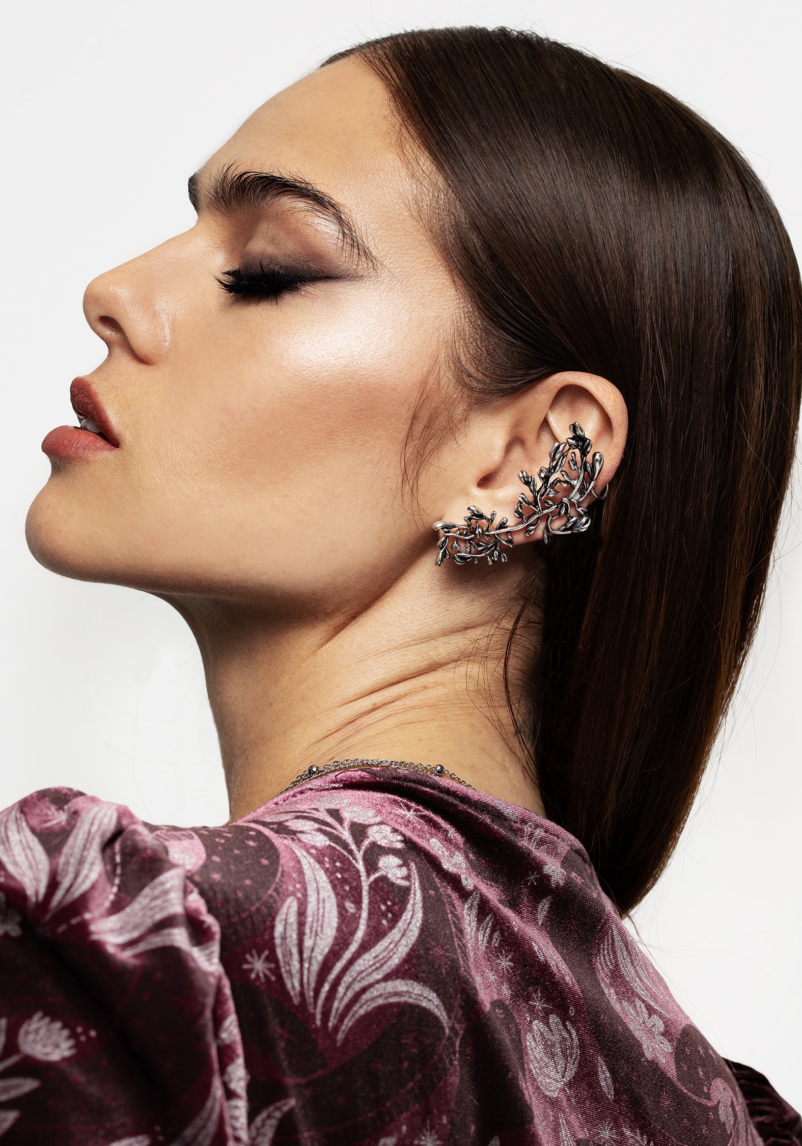 Silver Floral Cuff Earring for Nature Lovers | Foliate Design