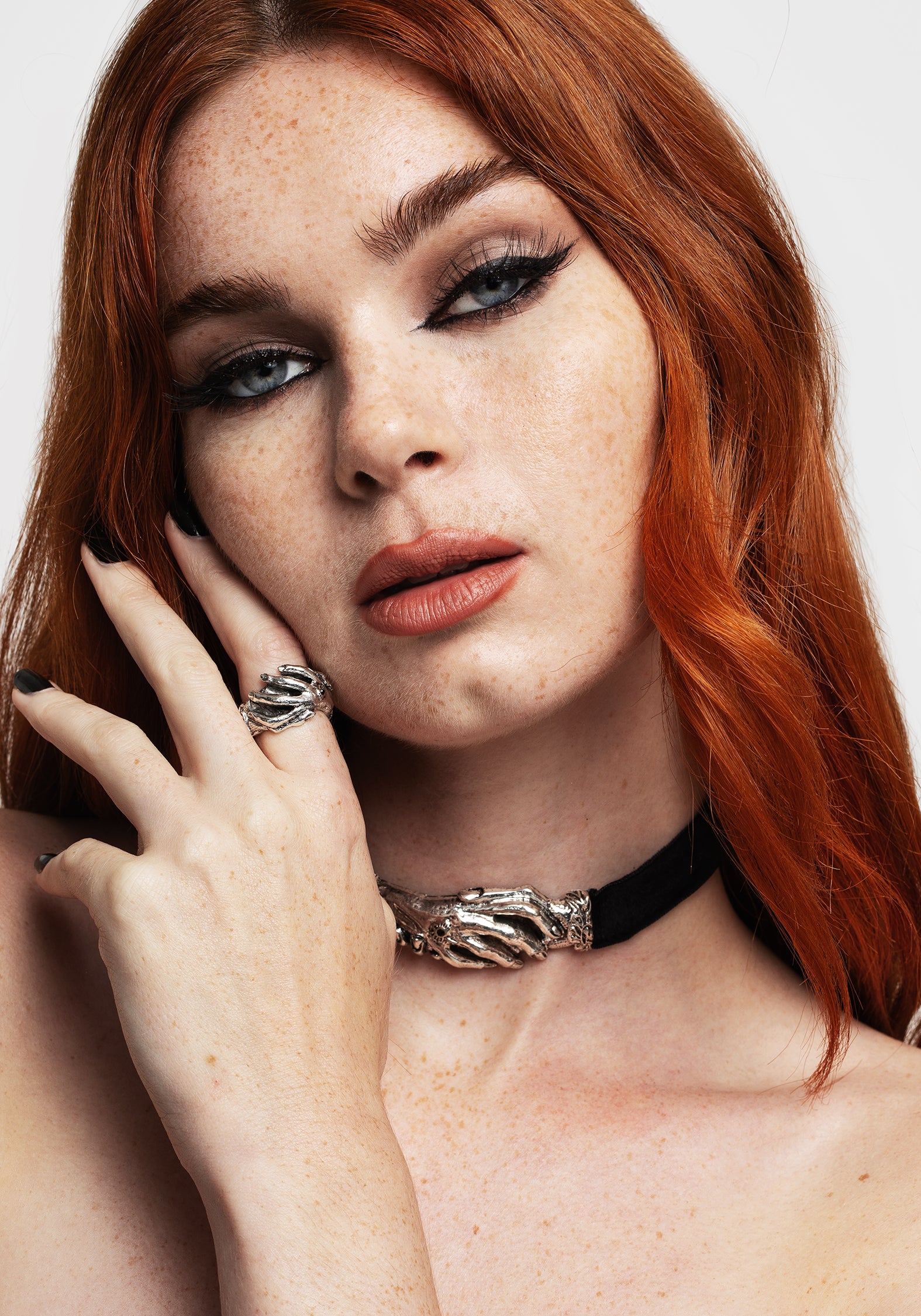 Handfasting Choker Necklace with Black Gem & Velour Ribbon | Silver Gothic Jewelry