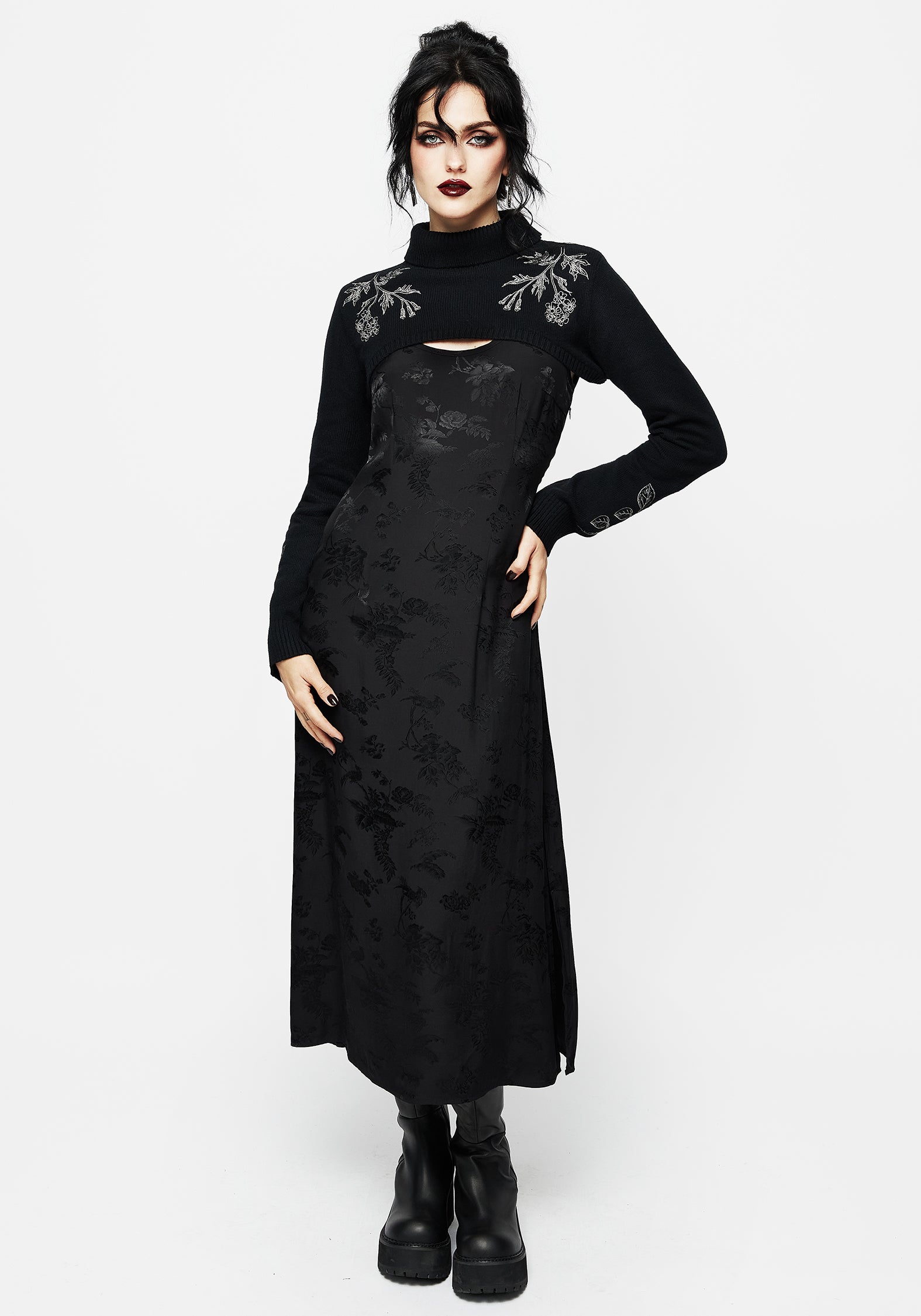Black Floral Embroidered Crop Sweater | Amalthea