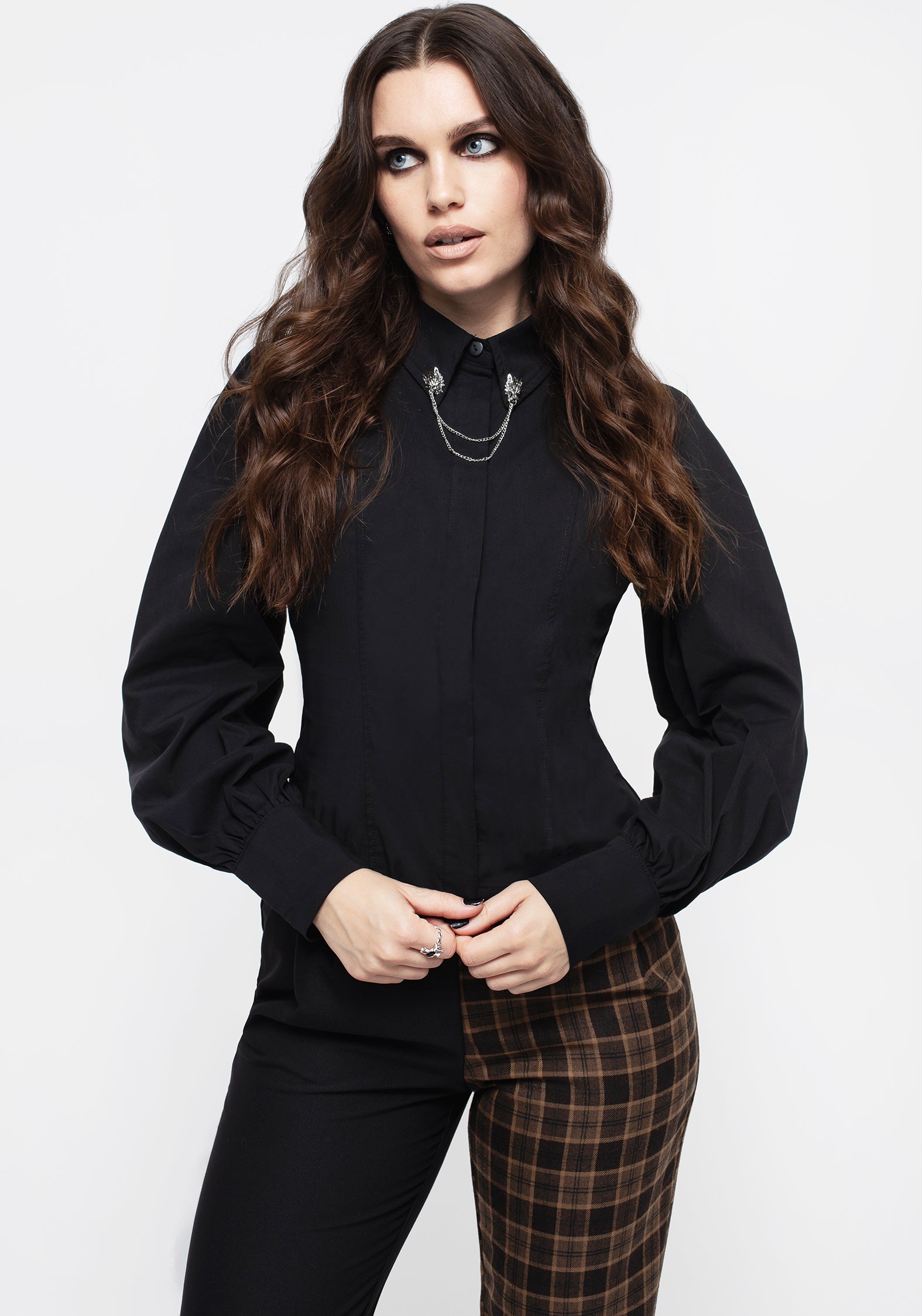 Black Fitted Shirt with Puff Sleeves & Wolf Chain | Fenrir