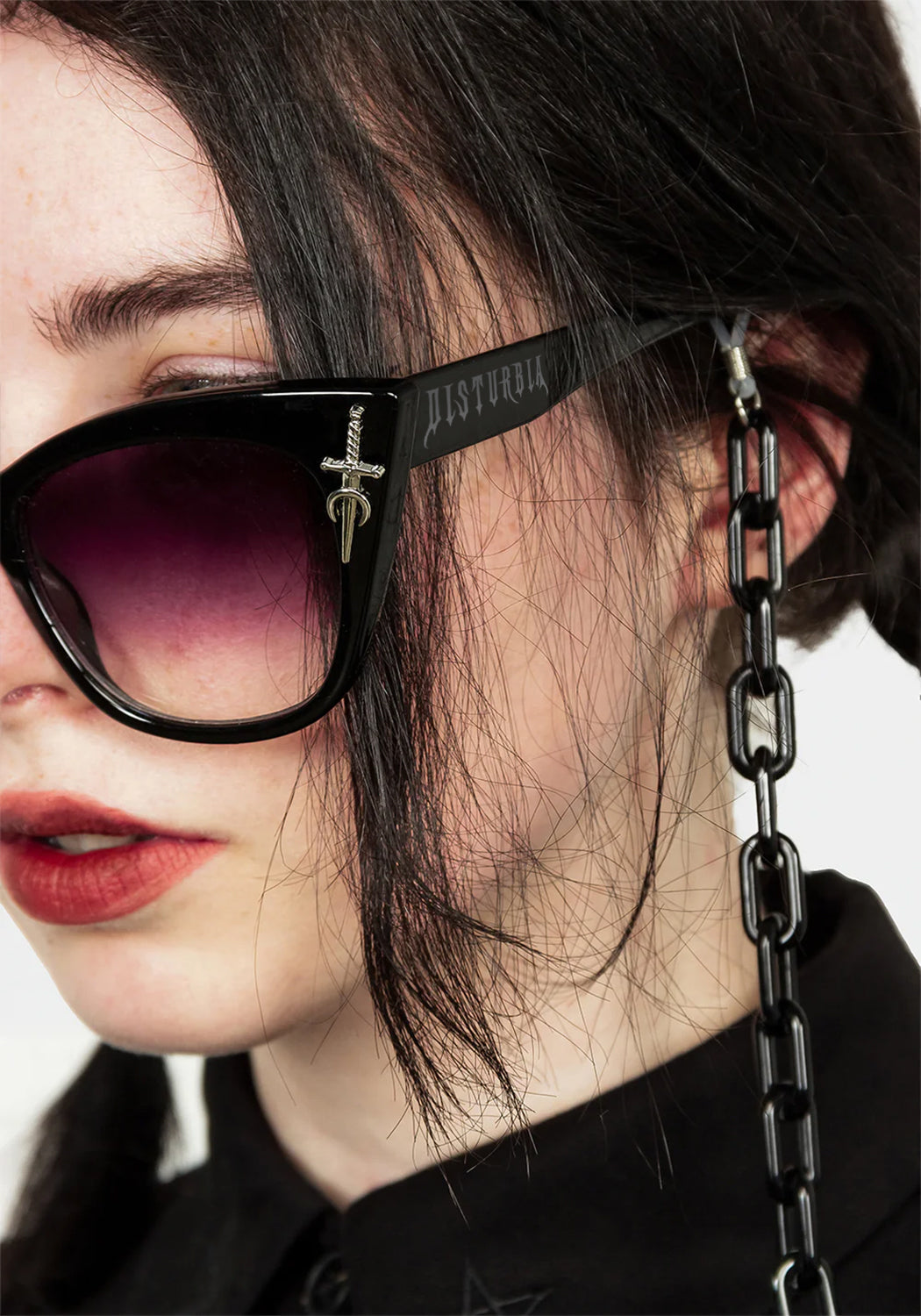 Cat Eye Sunglasses with Black Chain & UV Protection | Disturbia