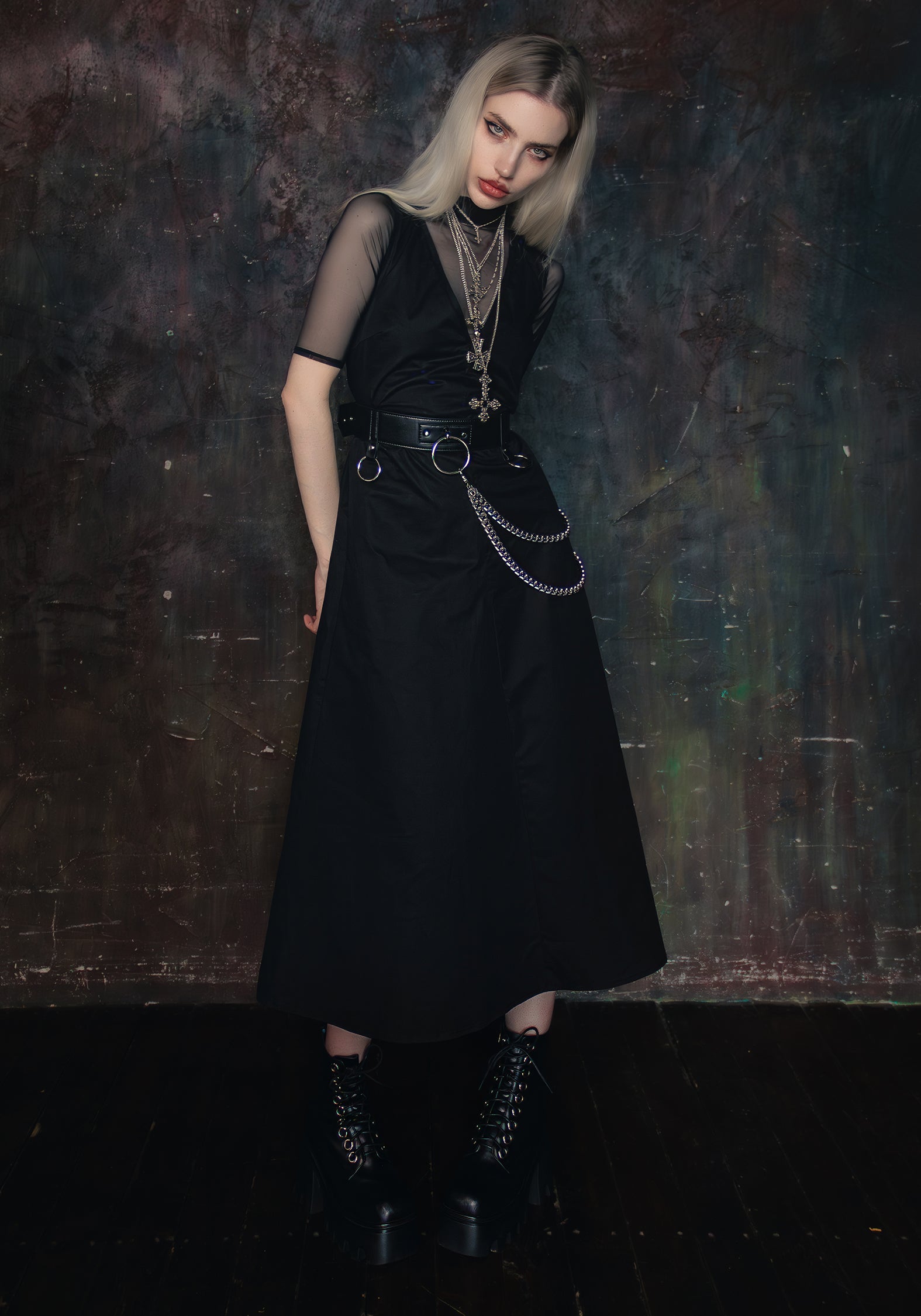 Black A-Line Cotton Midaxi Dress with V-Neck & Side Pockets | Freyja