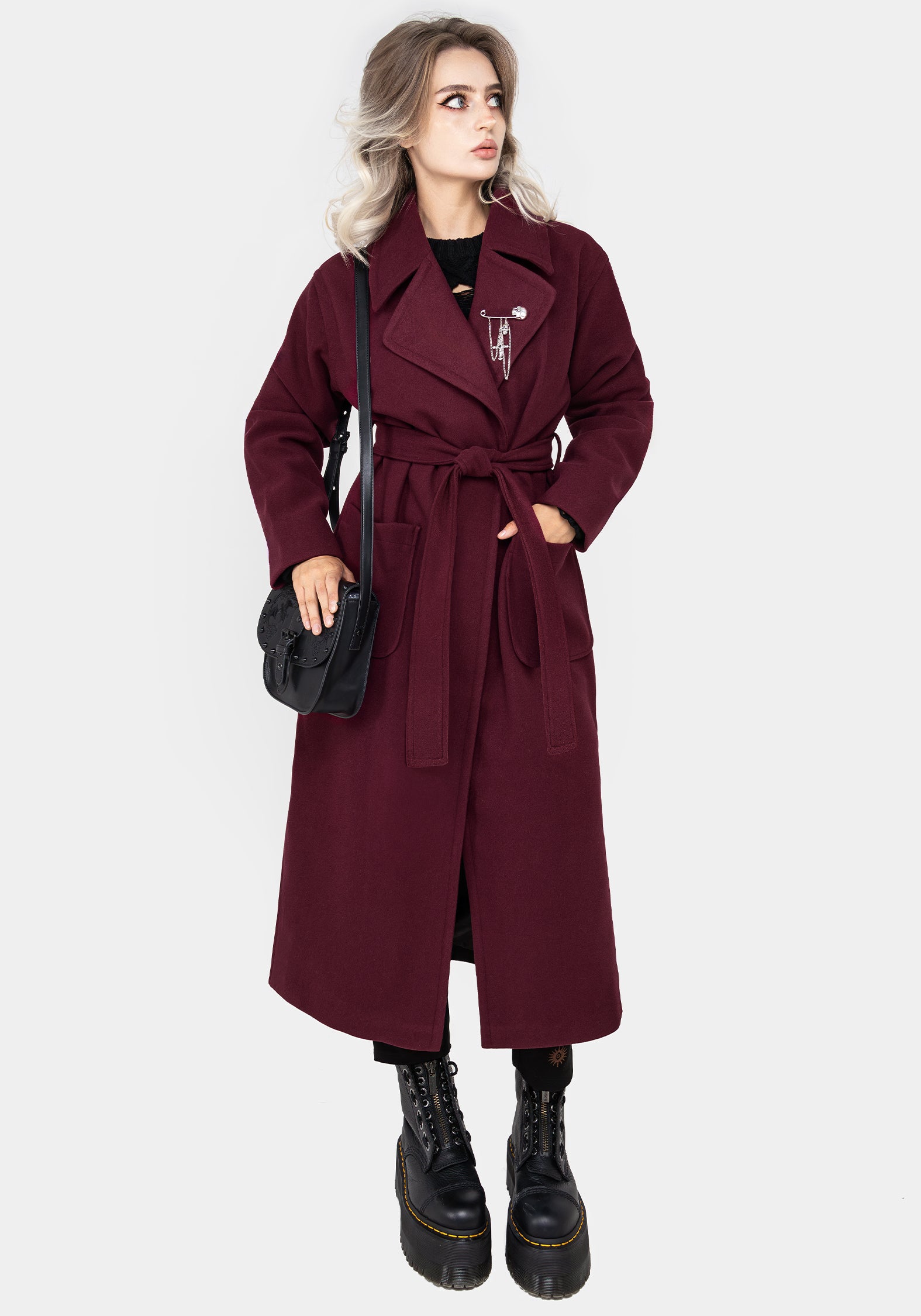 Oversized Red Wool Coat with Skull Brooch | Meltdown