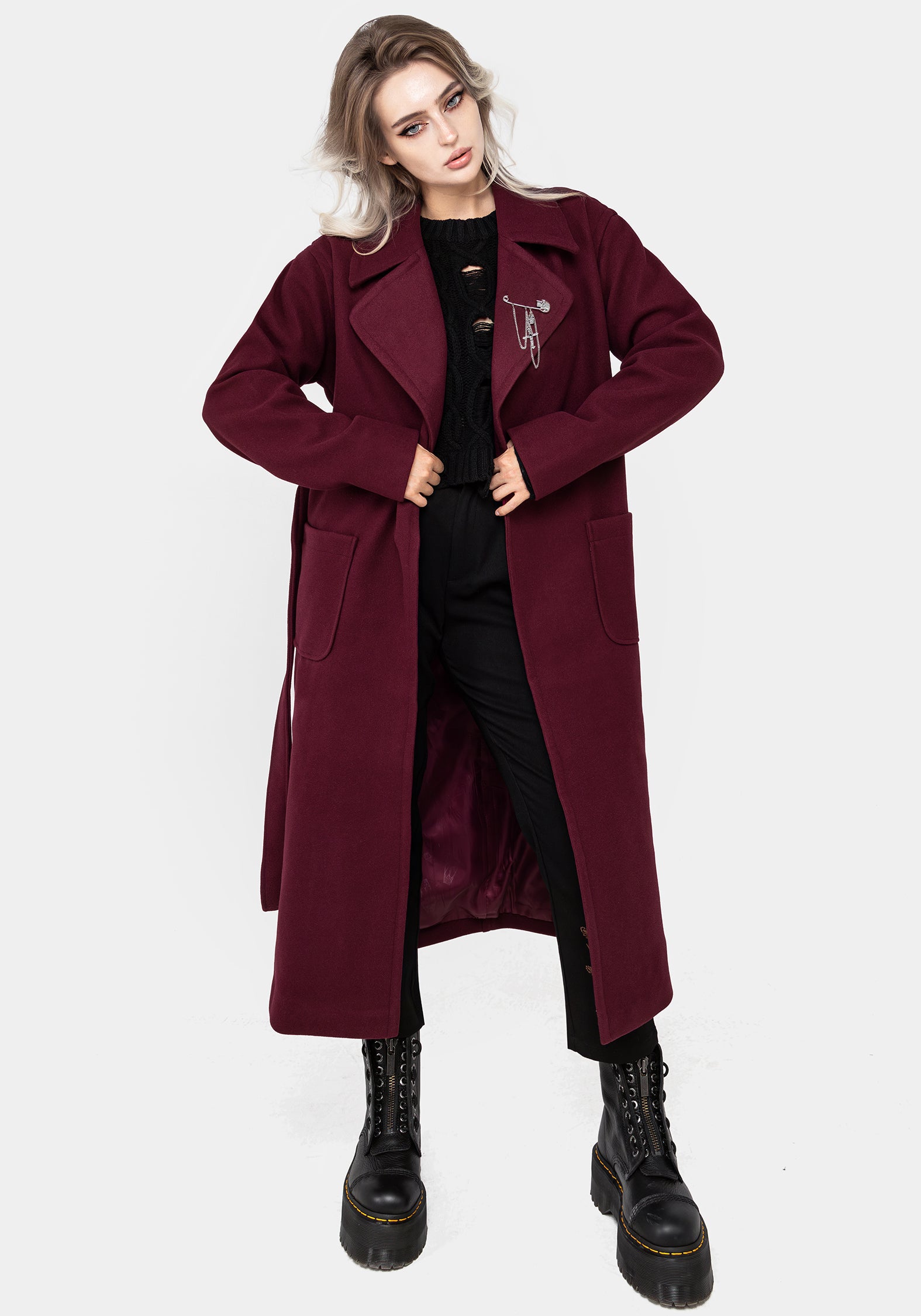 Oversized Red Wool Coat with Skull Brooch | Meltdown