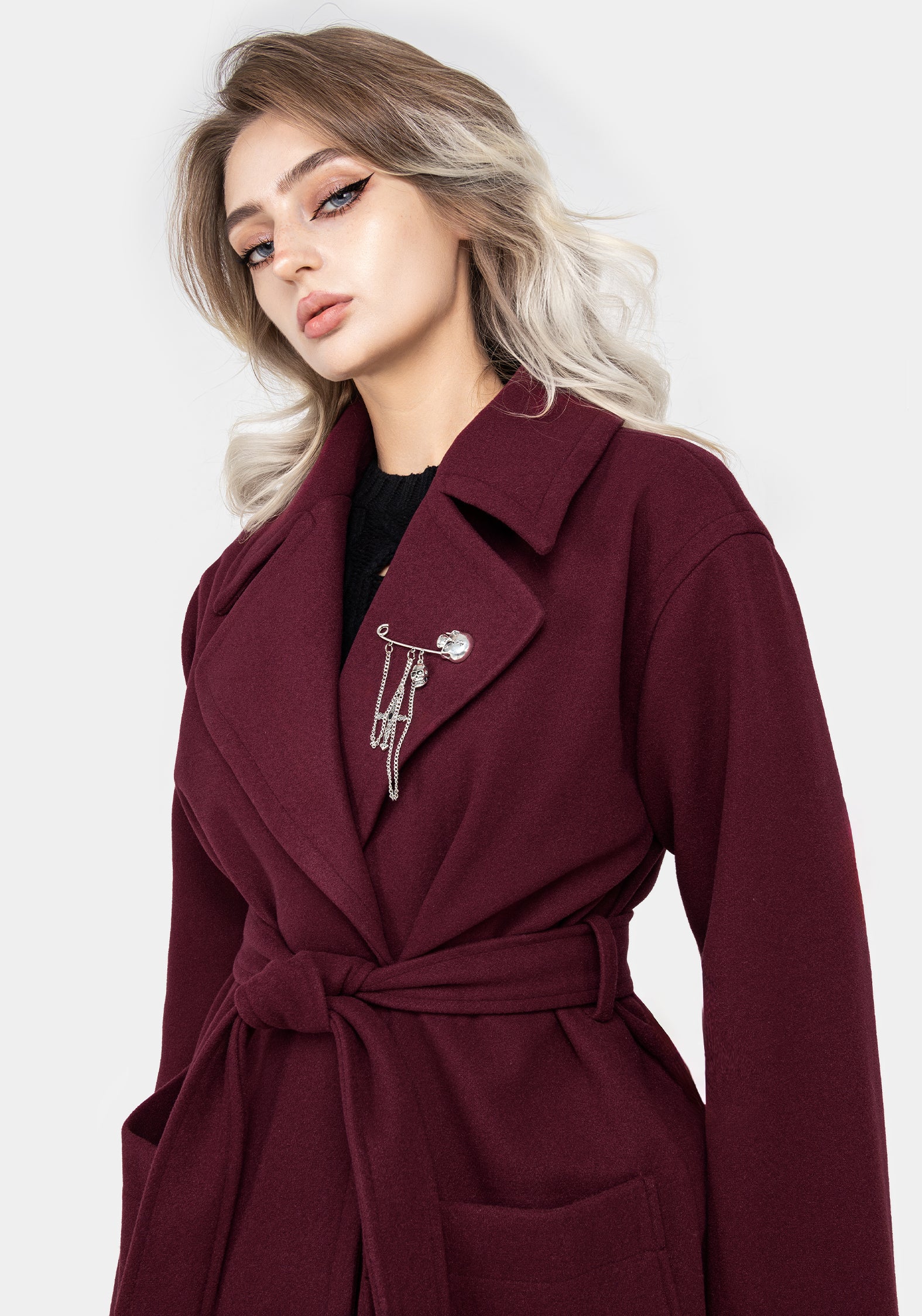 Oversized Red Wool Coat with Skull Brooch | Meltdown