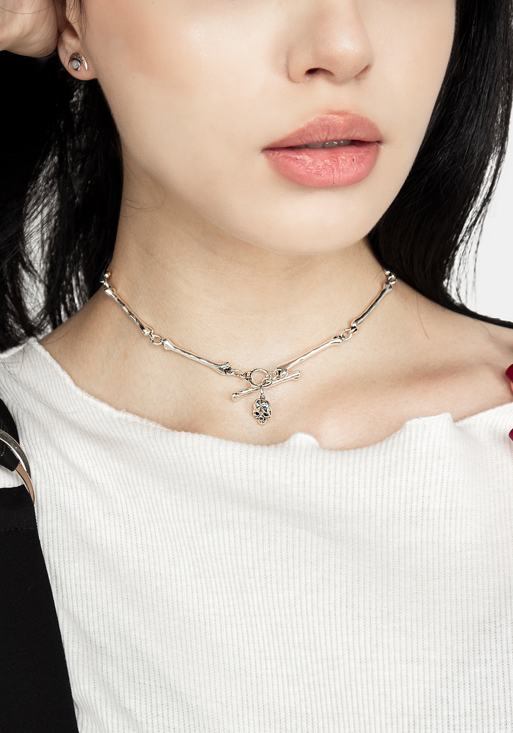 Black Agate Choker Necklace with Bone Pendant | Mori Bones Silver Jewelry