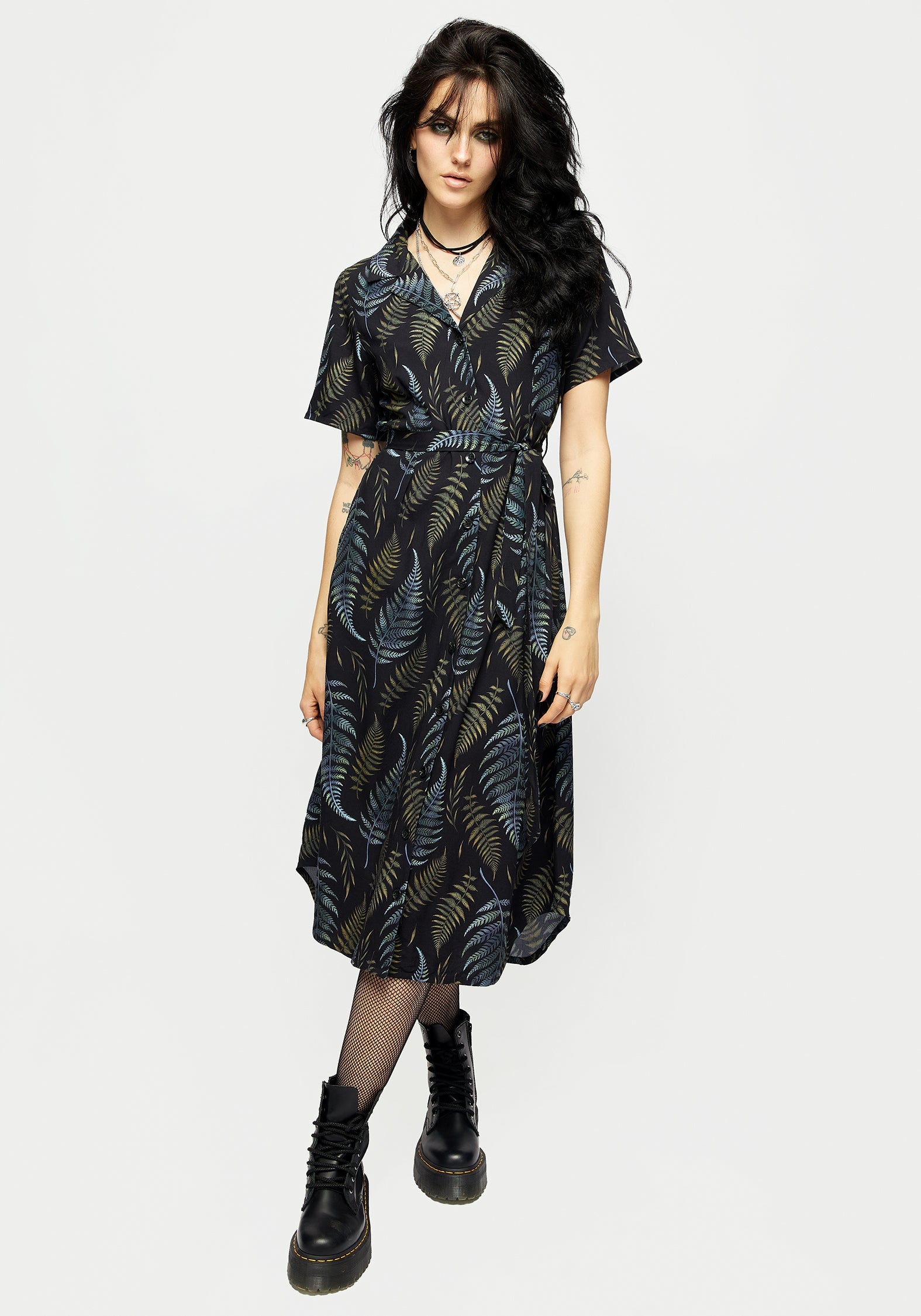 Black Fern Print Button-Up Midi Shirt Dress with Belt | Relaxed Fit